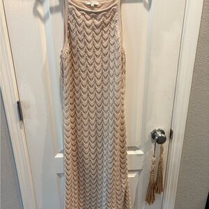Elegant Cream Sleeveless Dress